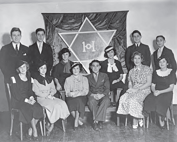 Charter members of the 10I Club